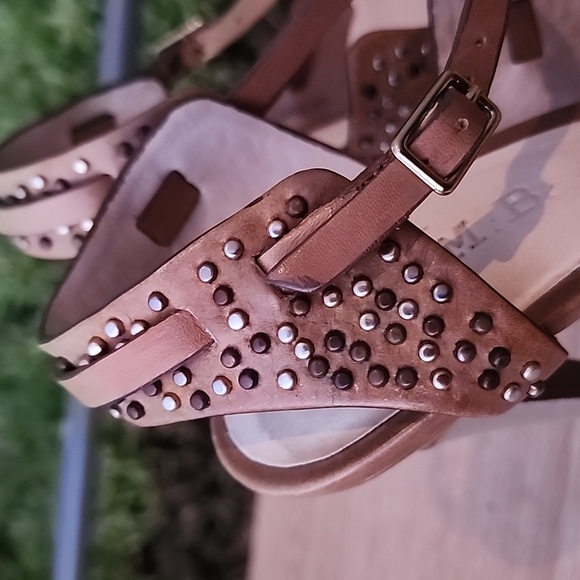 Brown Leather Studded L.A.M.B. Made in Brazil High Heel Sandals Size 6.5 - Picture 4 of 13